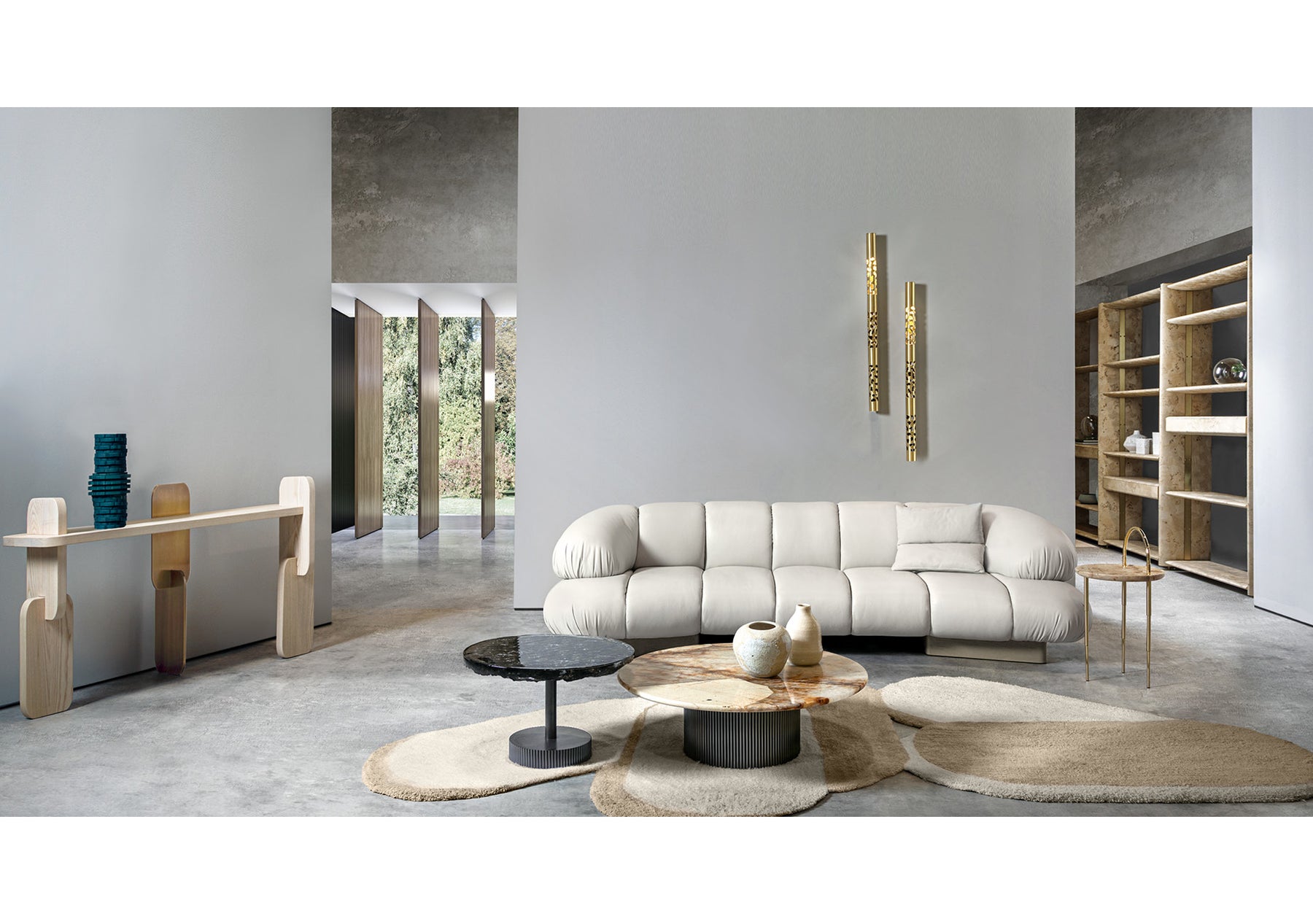 Greffage (Floor Model)