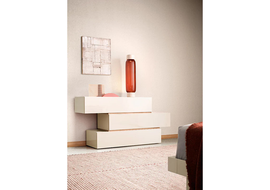 People 9-Drawer Dresser In White Matte Lacquer (Quick Ship)