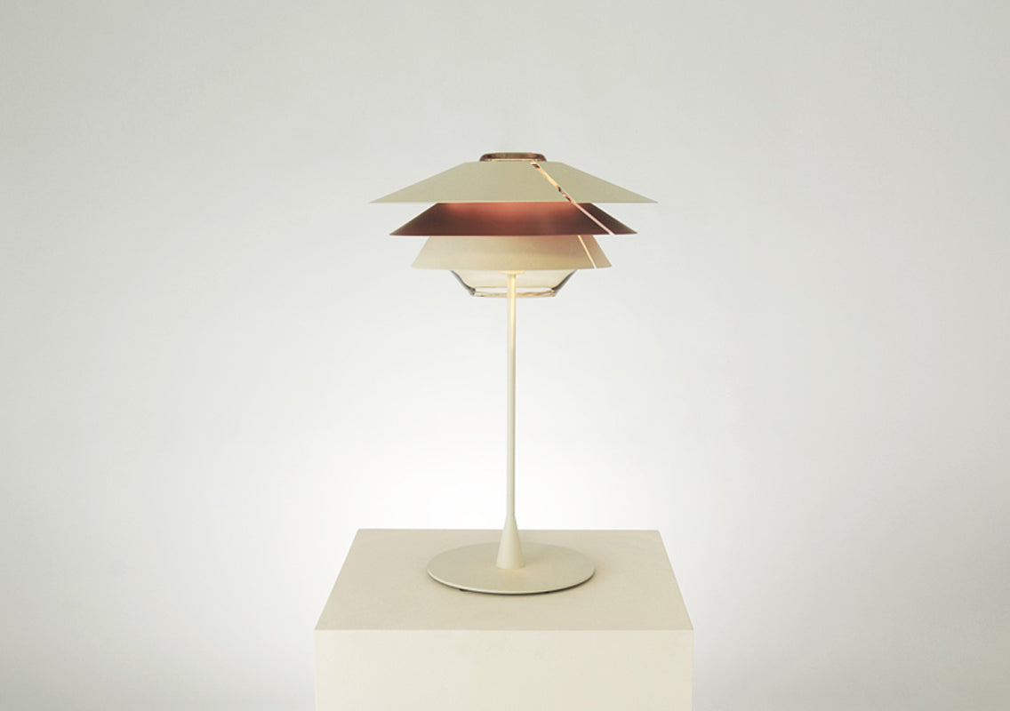Overlay T25 Table Lamp