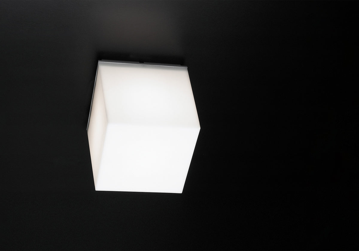 Q.Bo C Ceiling Lamp