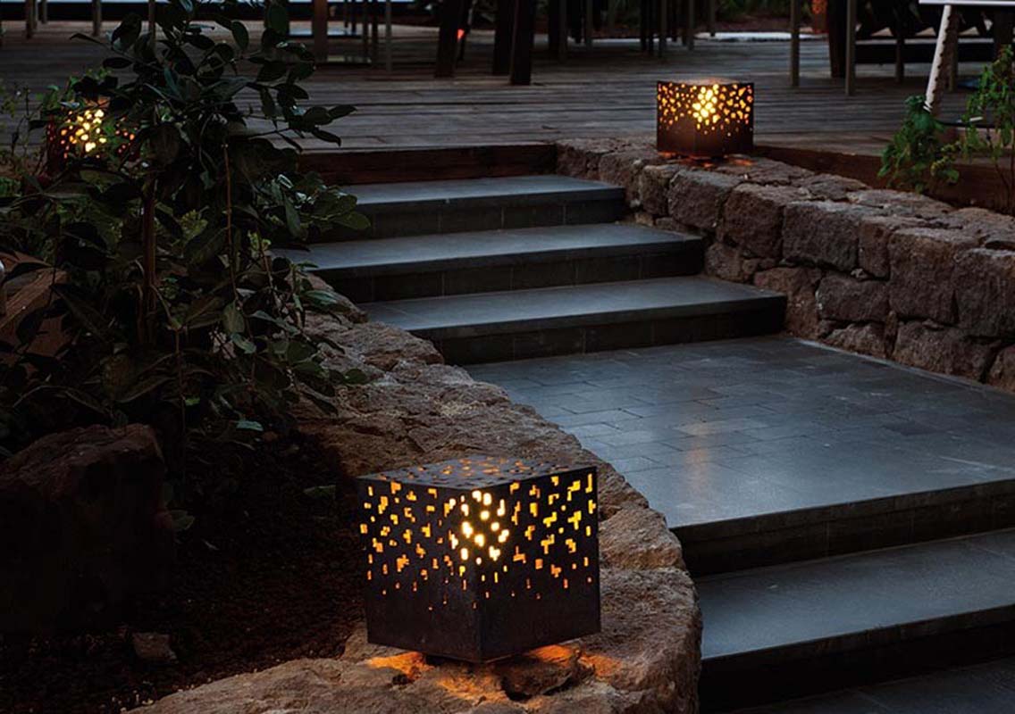 Ams 40 Corten Outdoor Floor Lamp (Quick Ship)