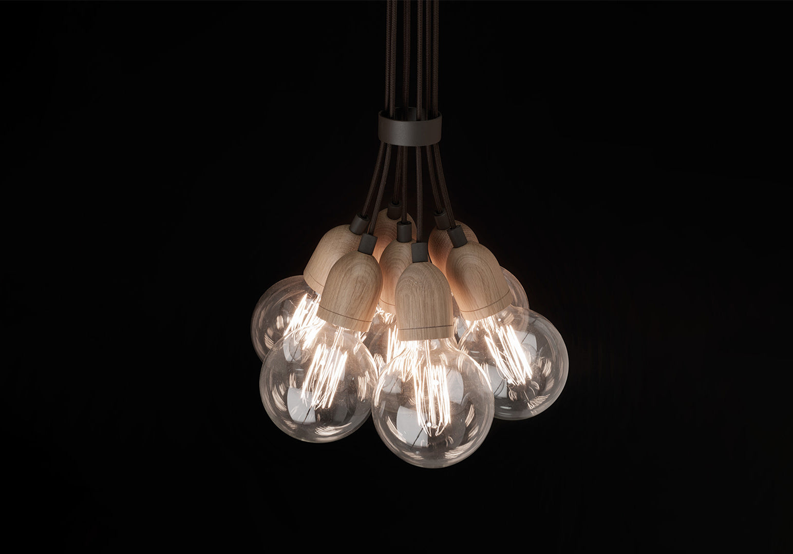 Ilde Wood Max S19 Suspended Lamp