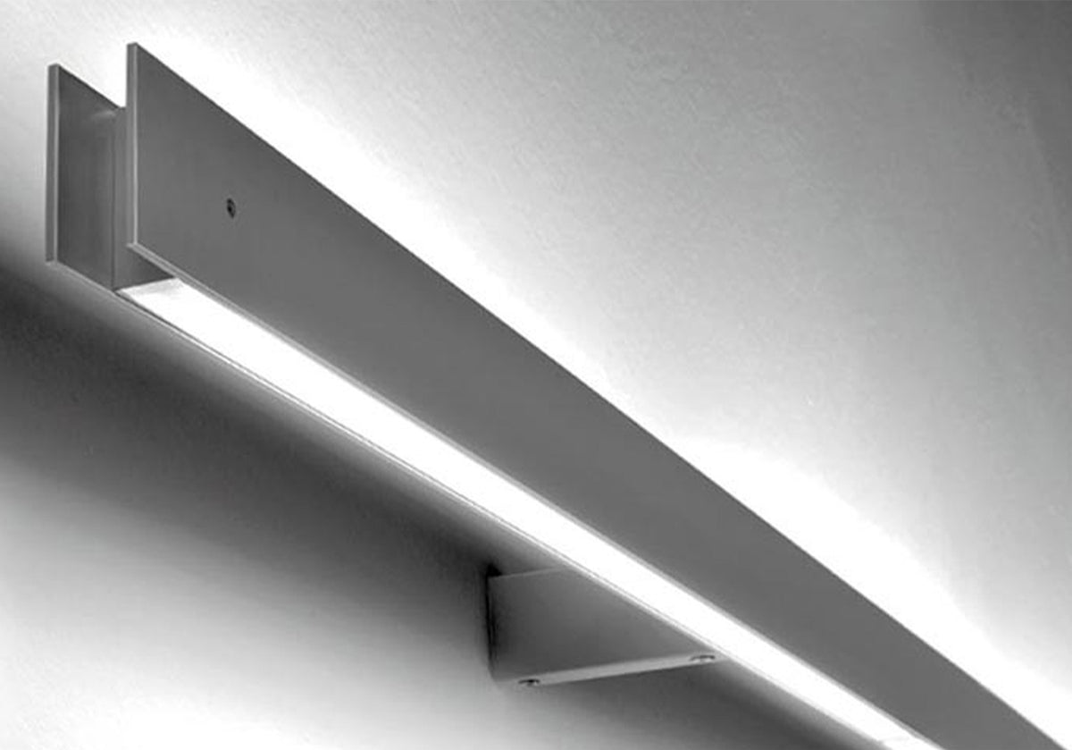 Marc Arm Wall Lamp