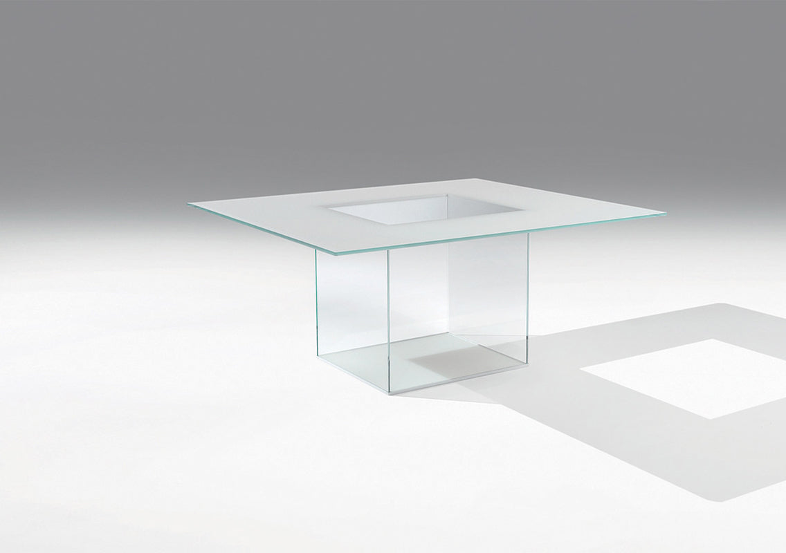 Icaro Quadro Dining Table