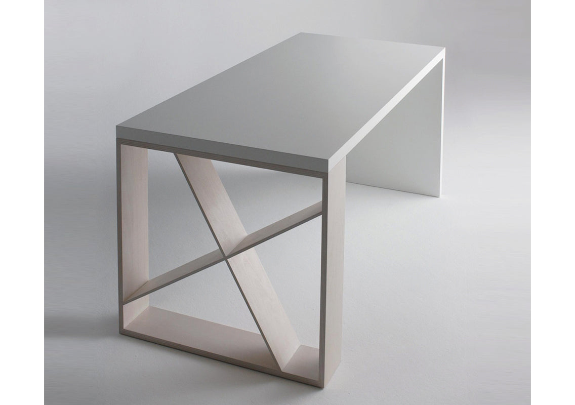 J - Table / Writing Desk