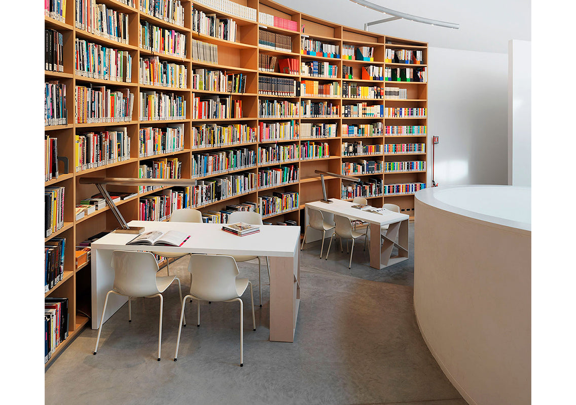 J - Table / Writing Desk