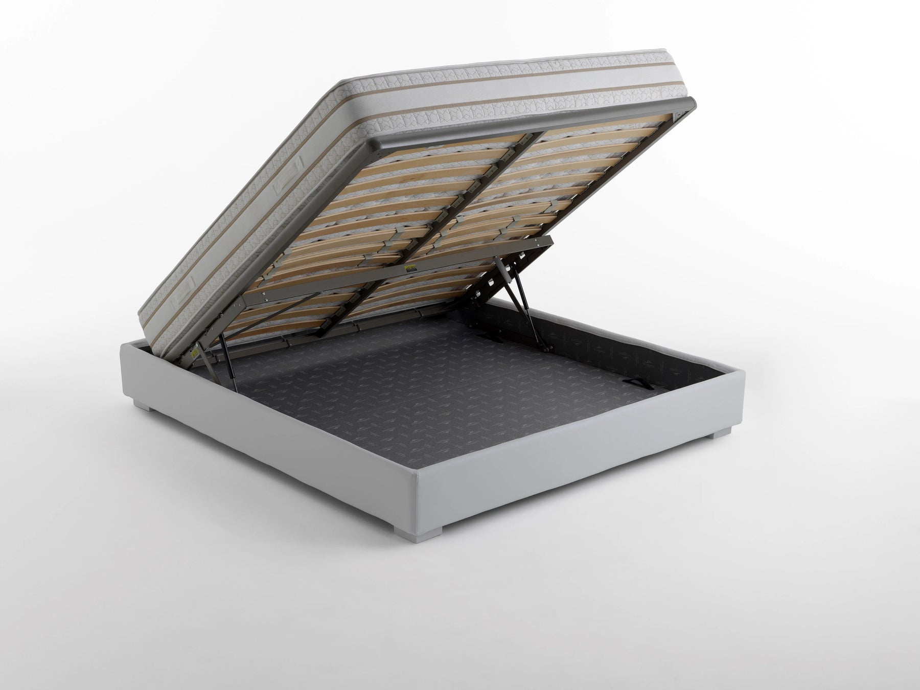 Sommier Tahiti Double Bed. Removable Cover.