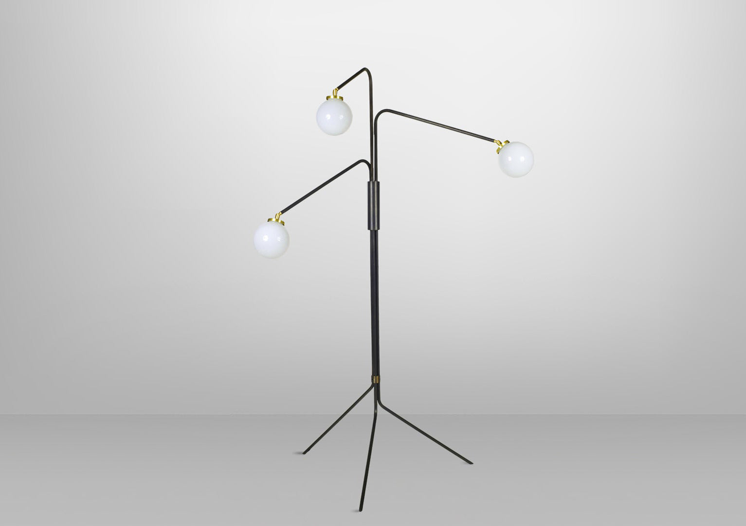 Array Floor Lamp In Bronze With Satin Brass (Quick Ship)