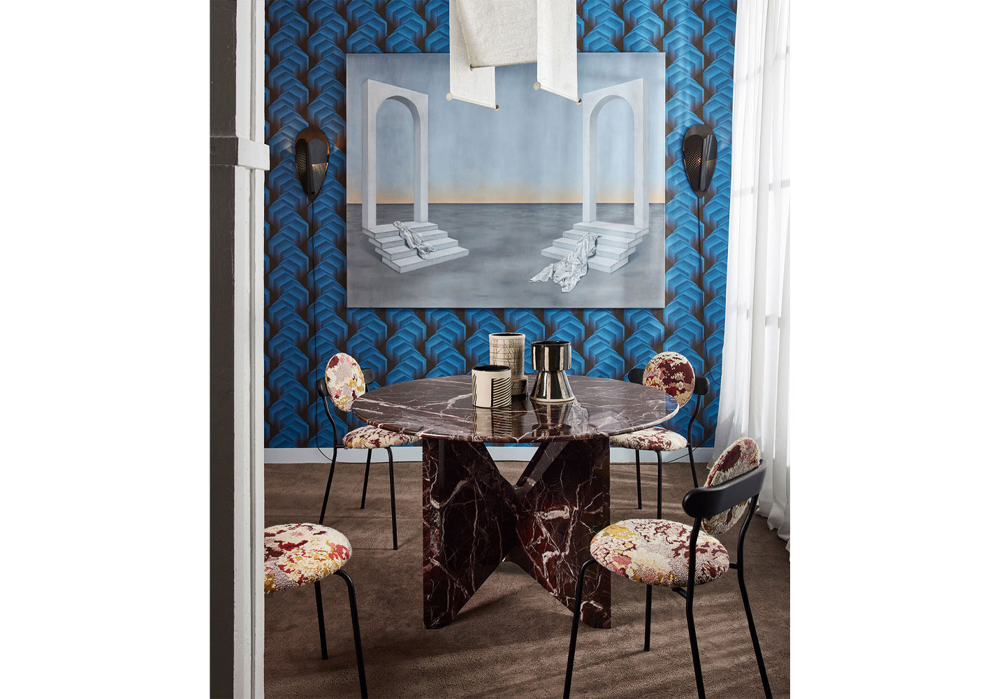 Lamina Dining Table