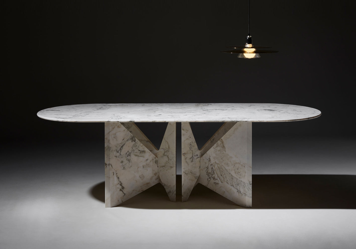 Lamina Dining Table