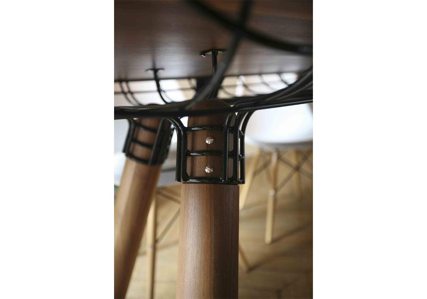 Magnum Dining Table