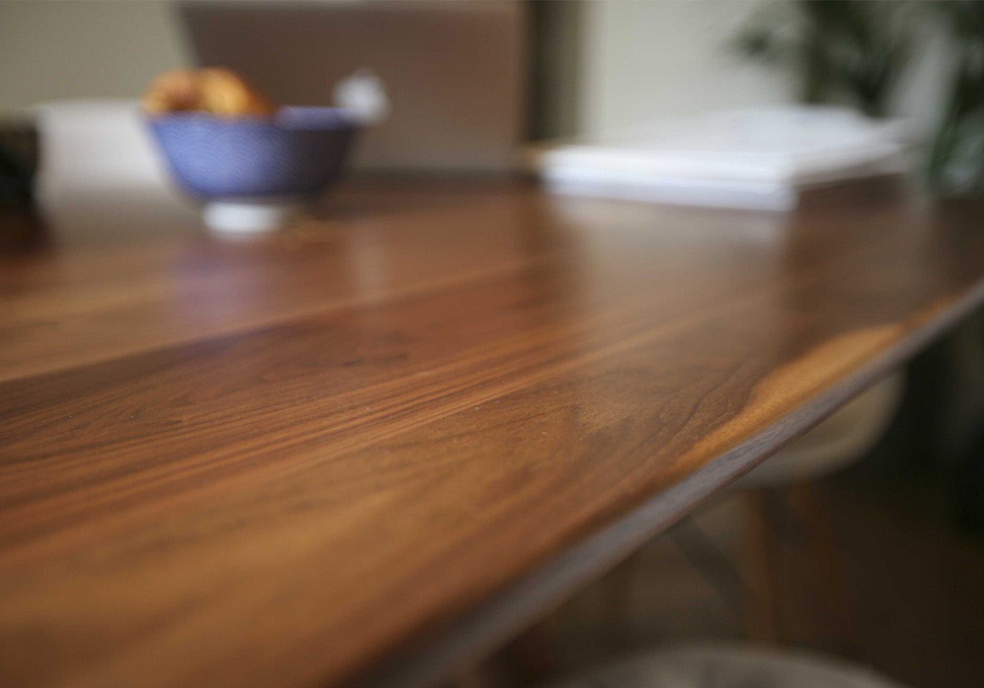 Magnum Dining Table
