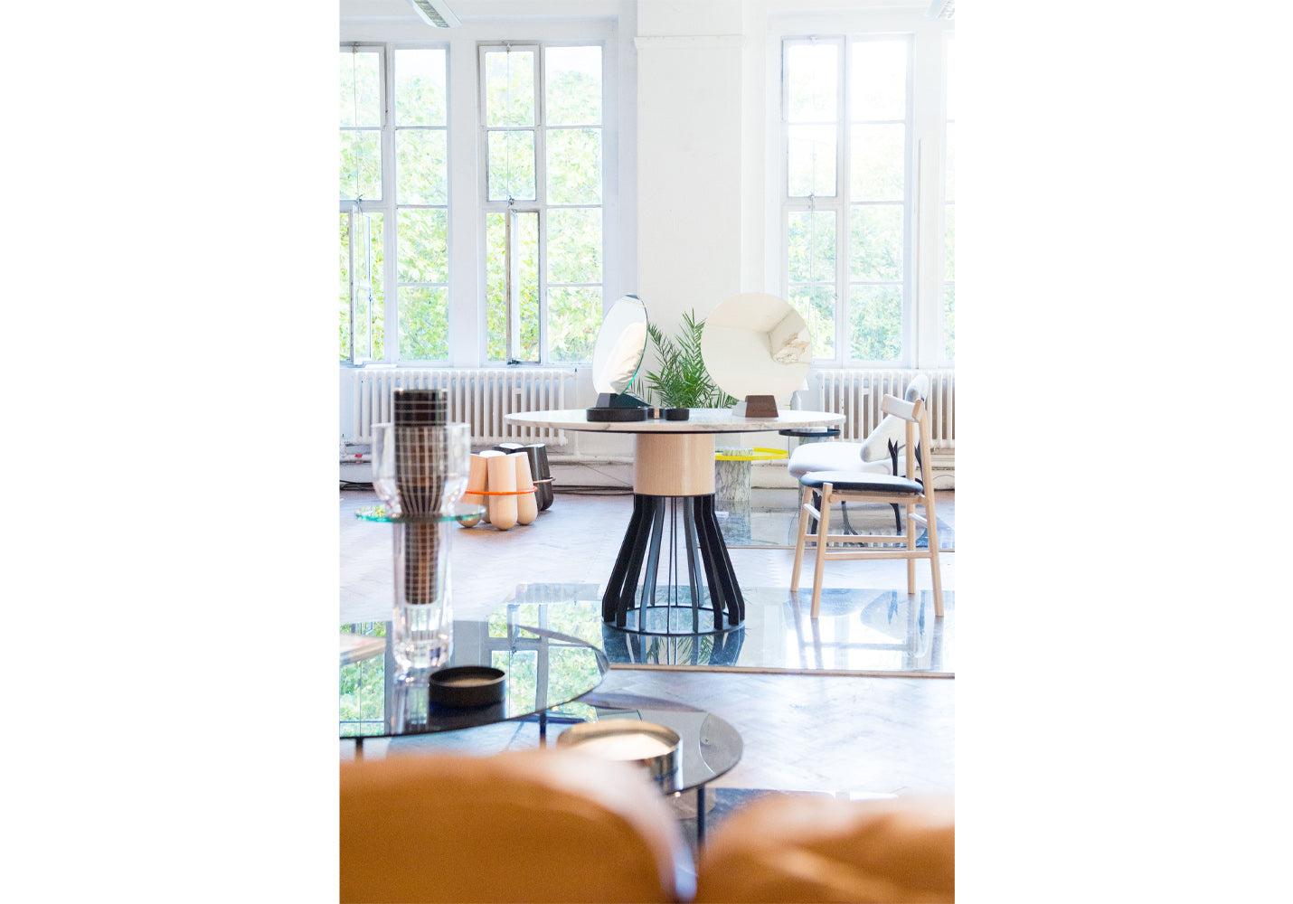 Mewoma Dining Table