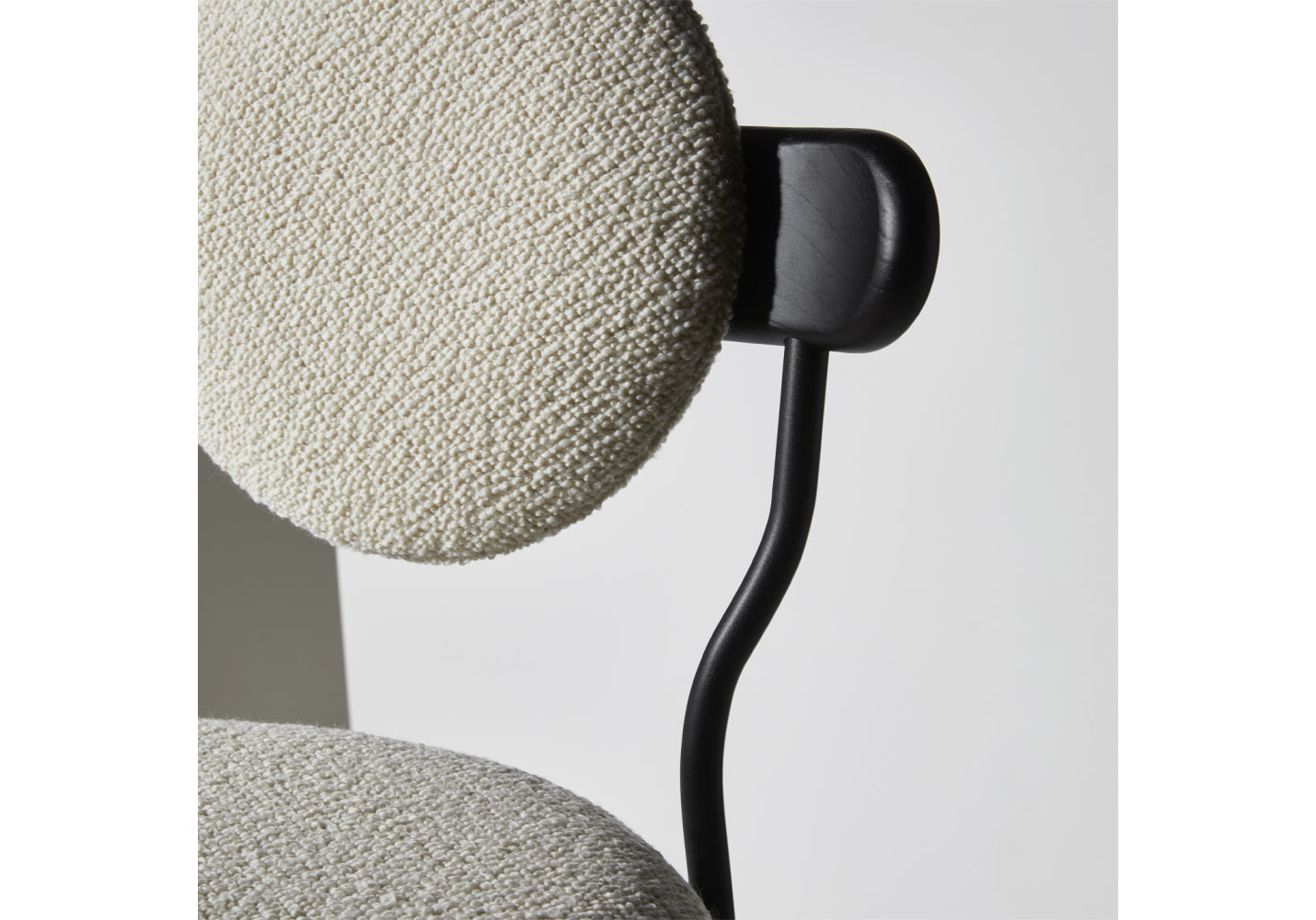 Planet Bar Chair