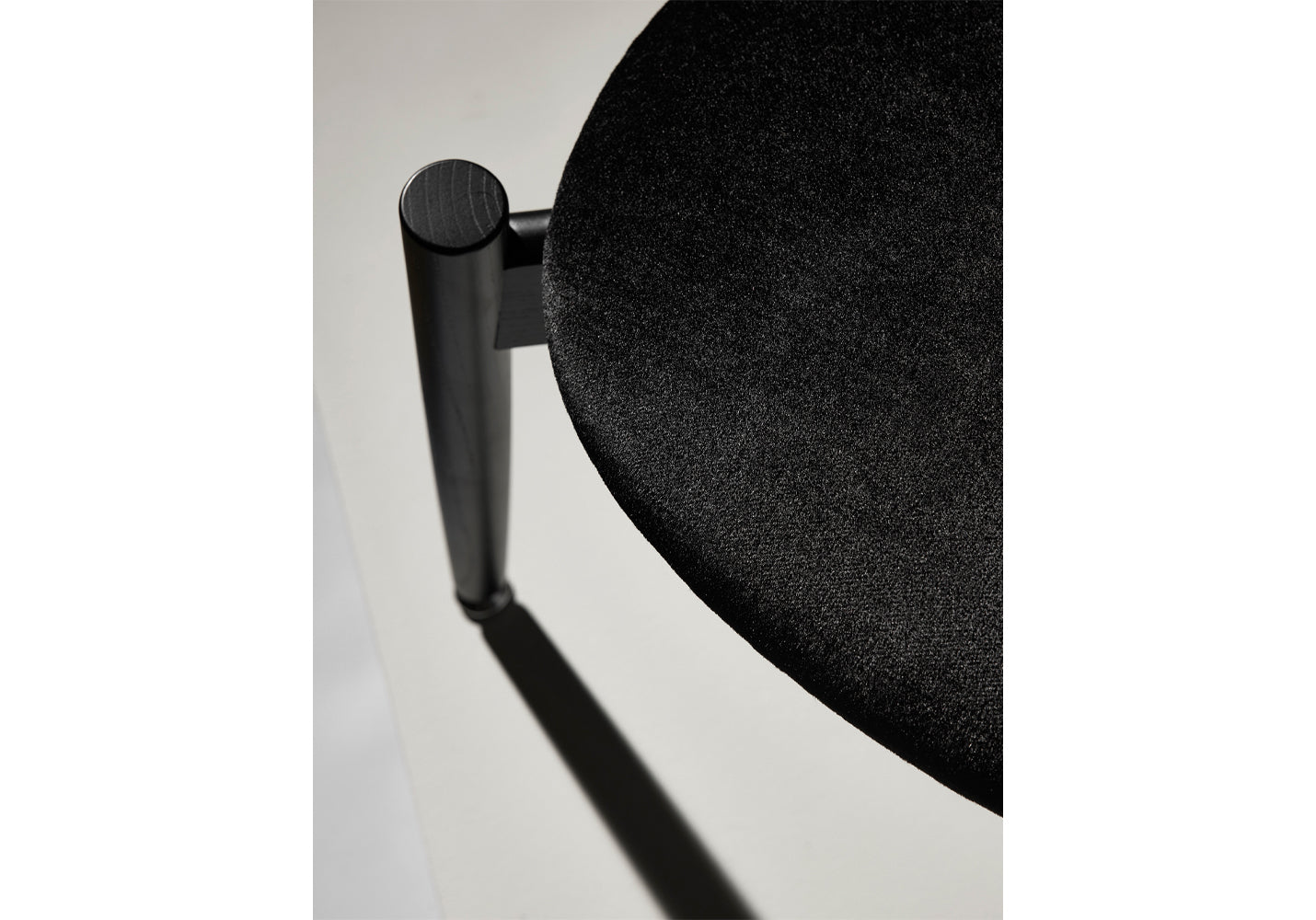 Ronin Chair