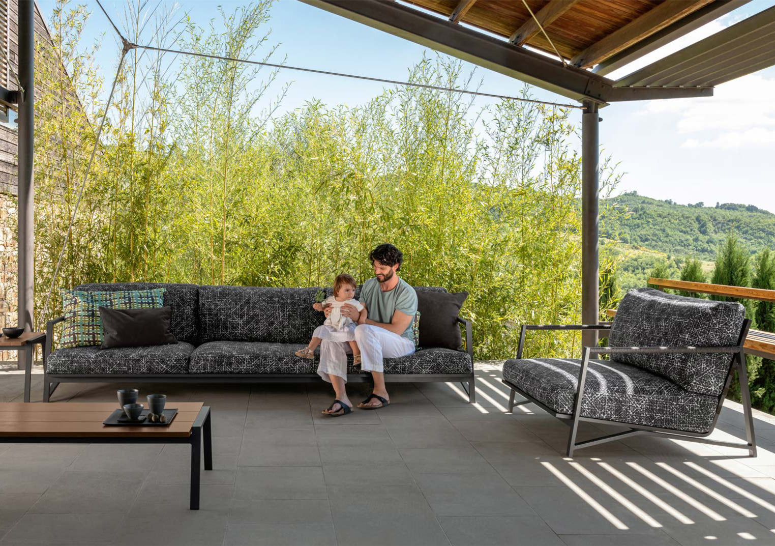 Cottage Luxury Living Armchair