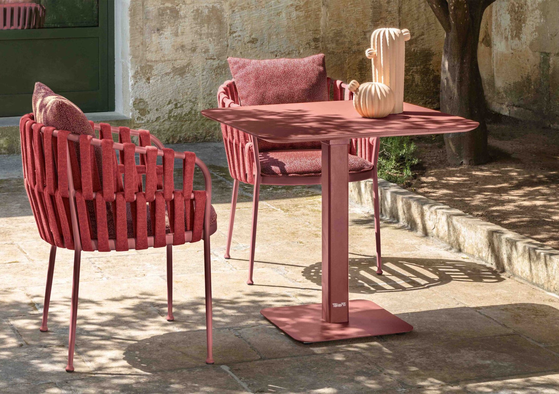 Frame Folding Bistro Table