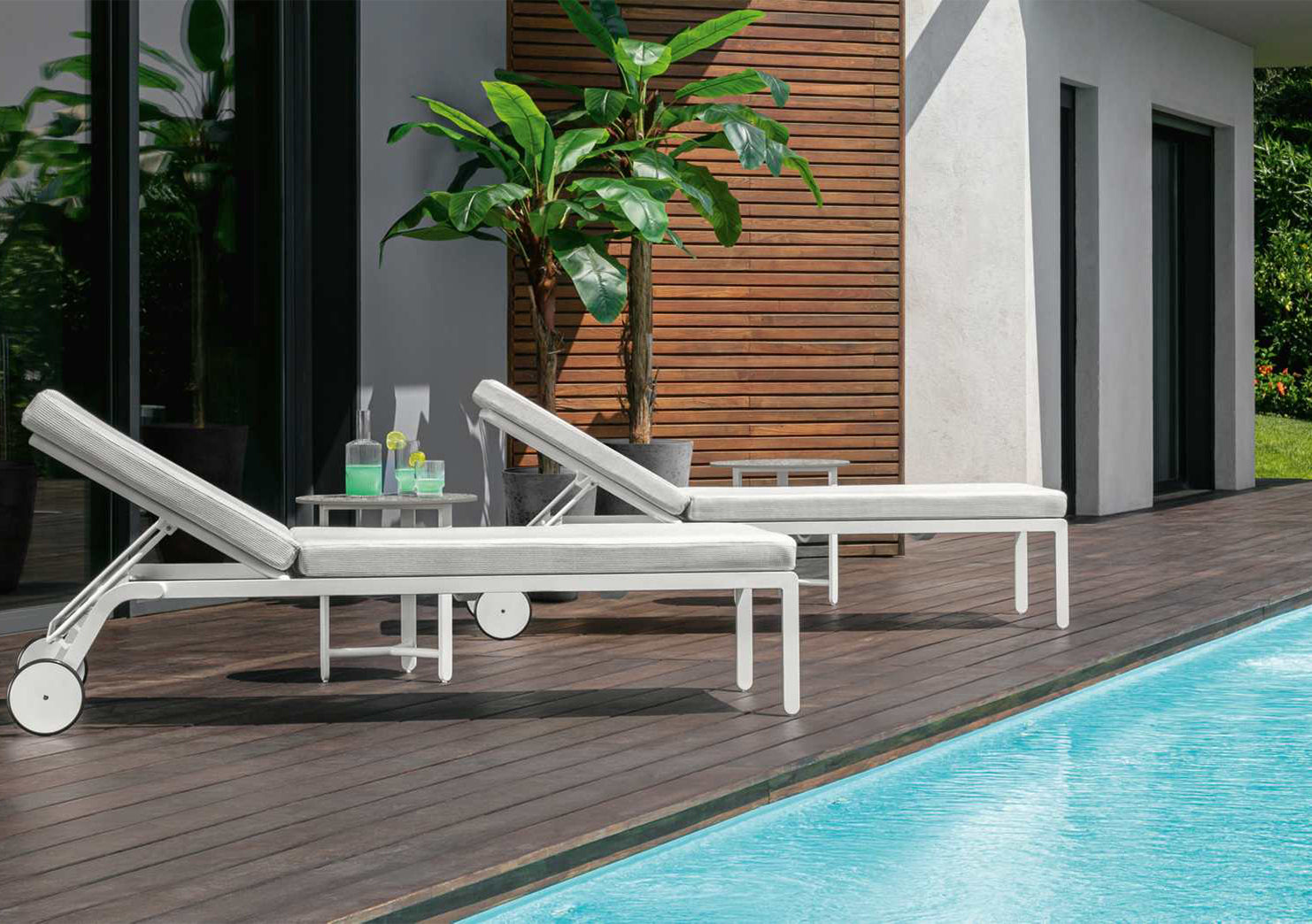 Riviera Round Coffee Table