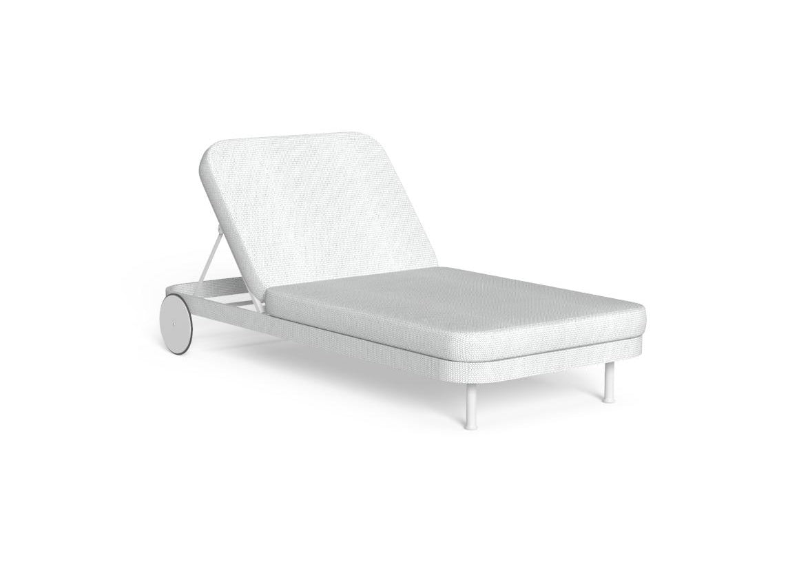 Finish - White Frame Silver Cushions