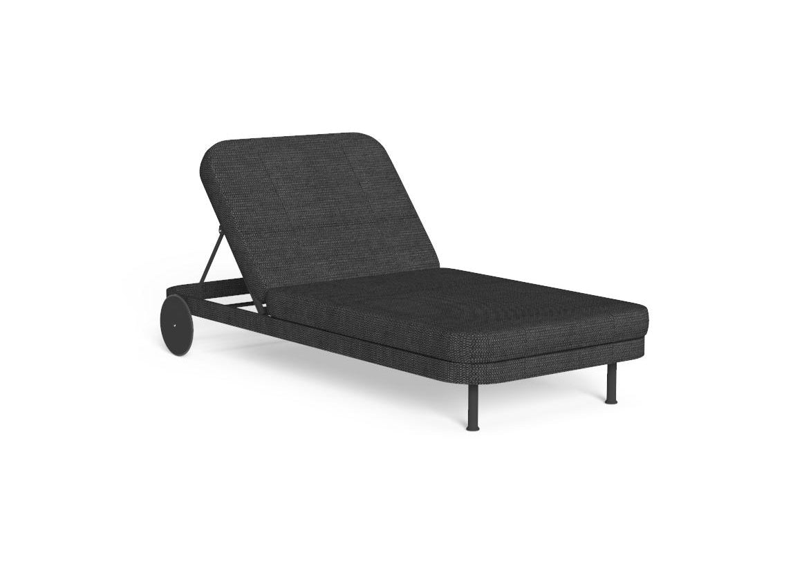 Finish - Graphite Frame Dark Gray Cushions