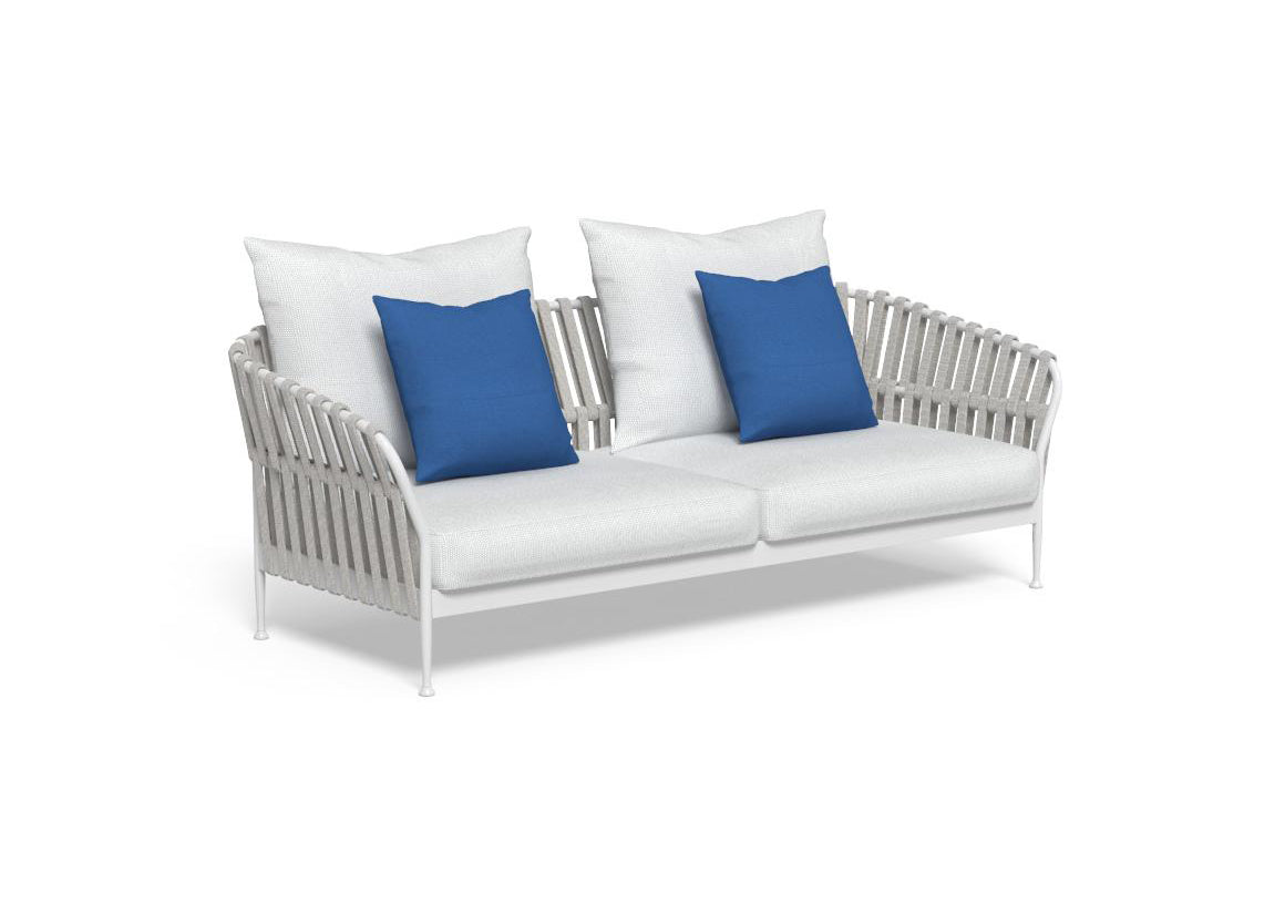 Finish - White Frame Silver Cushions