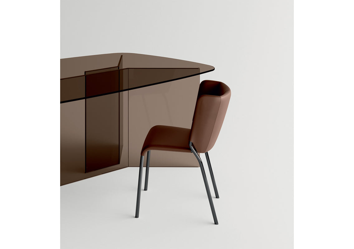 She Chair