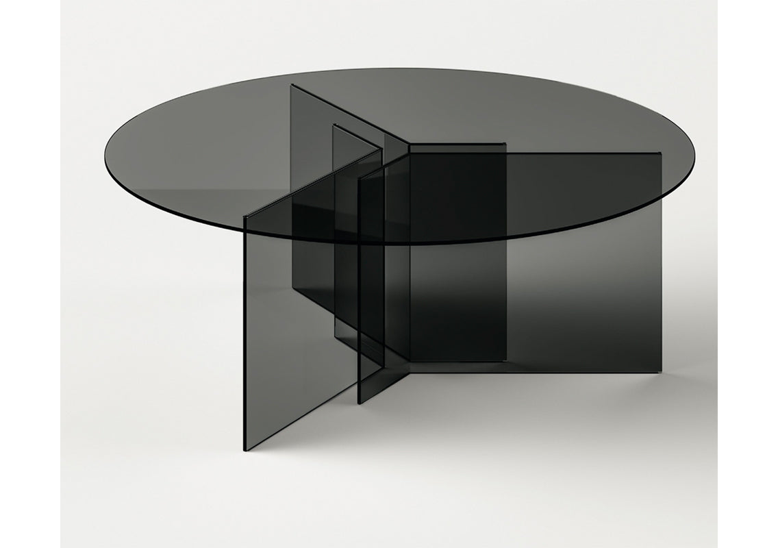 Thrim Dining Table