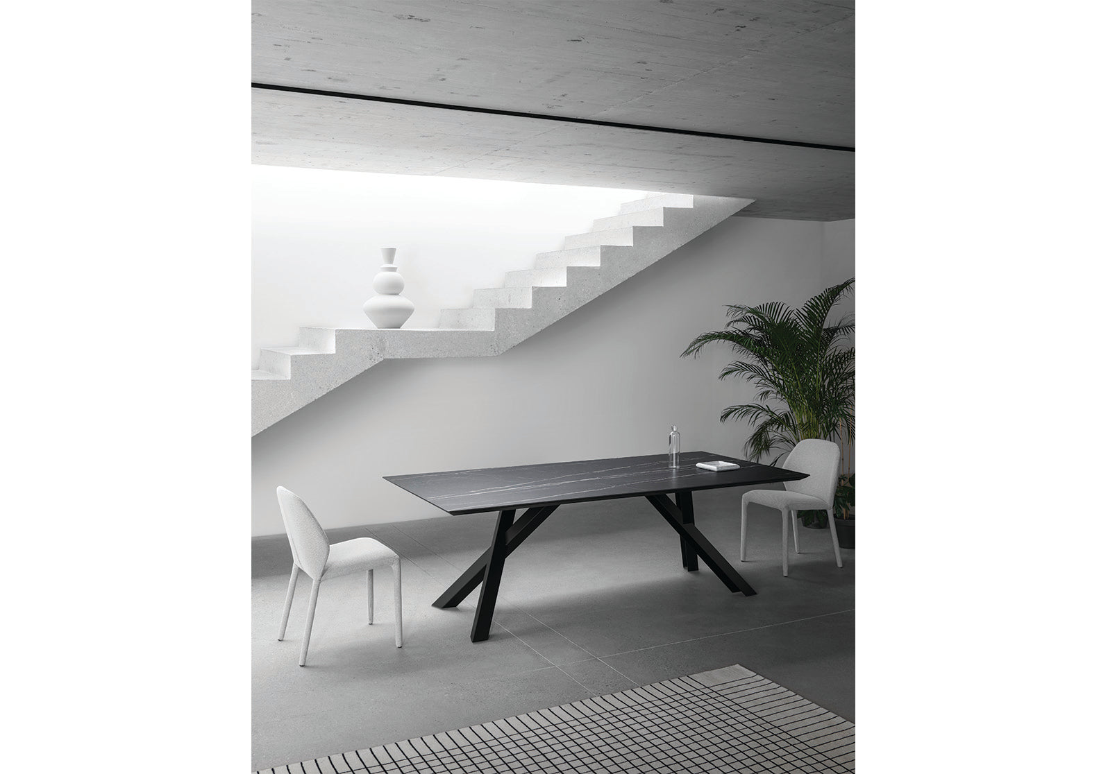 Gustave Fixed Dining Table