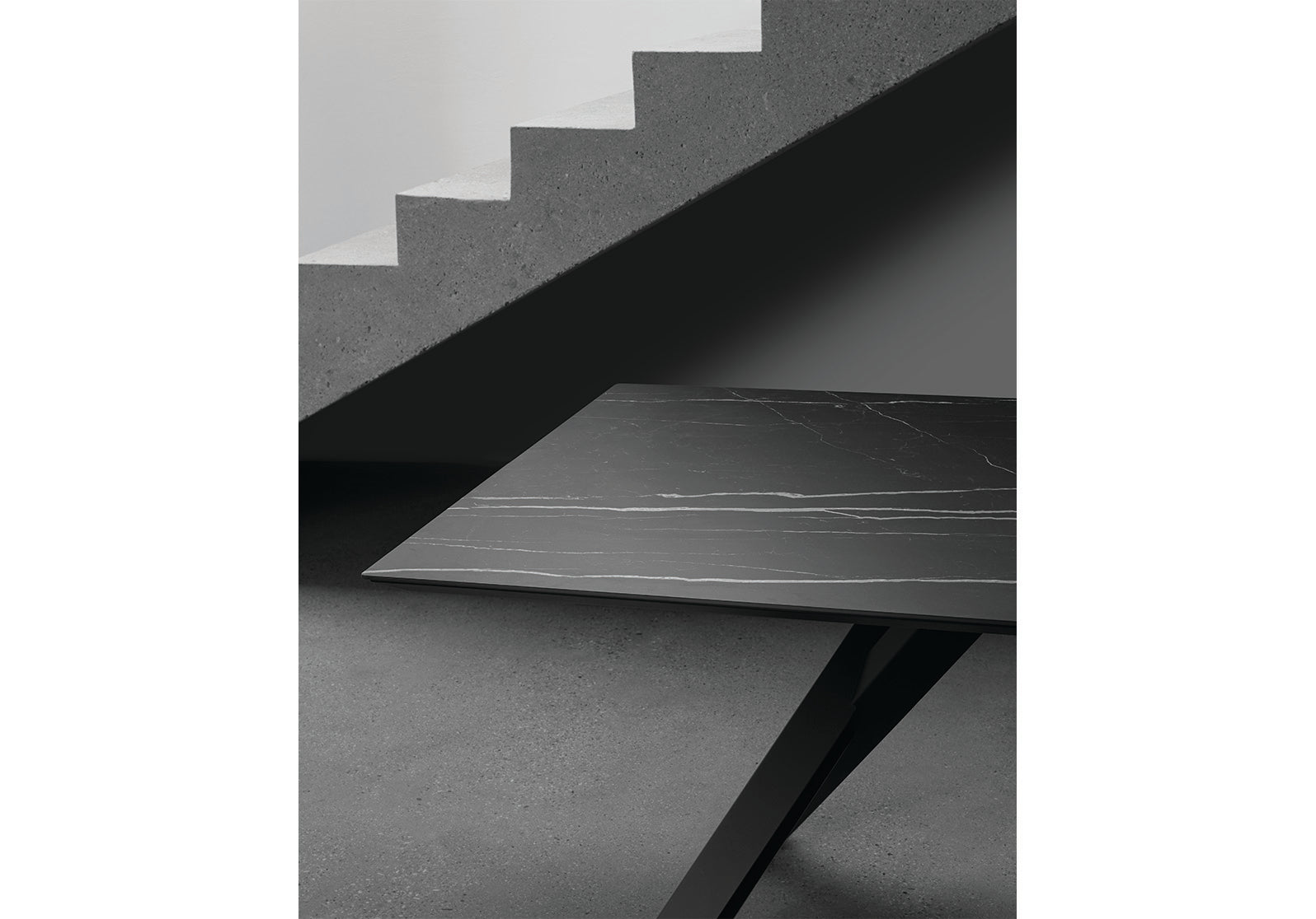 Gustave Fixed Dining Table