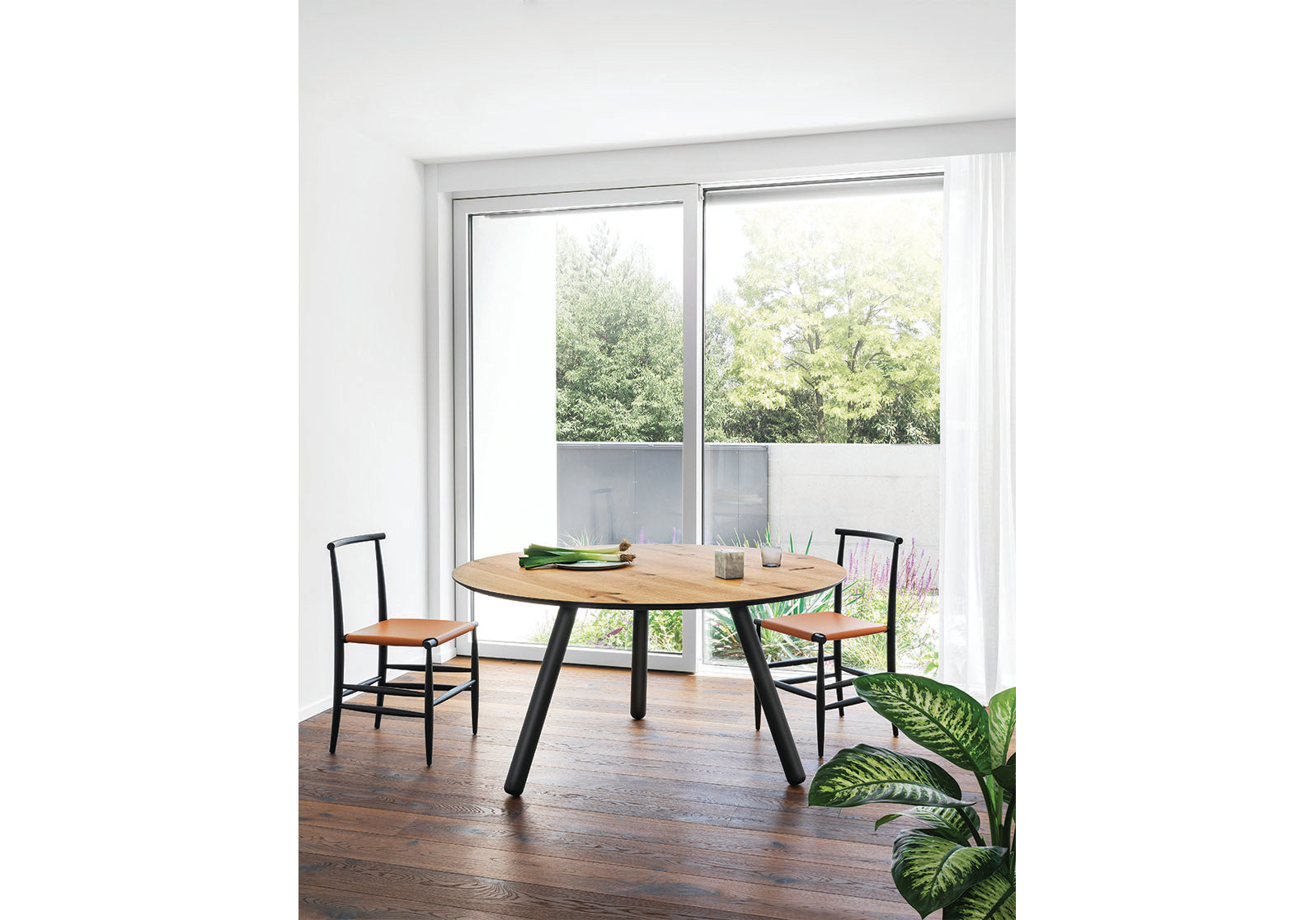 Pixie Dining Table