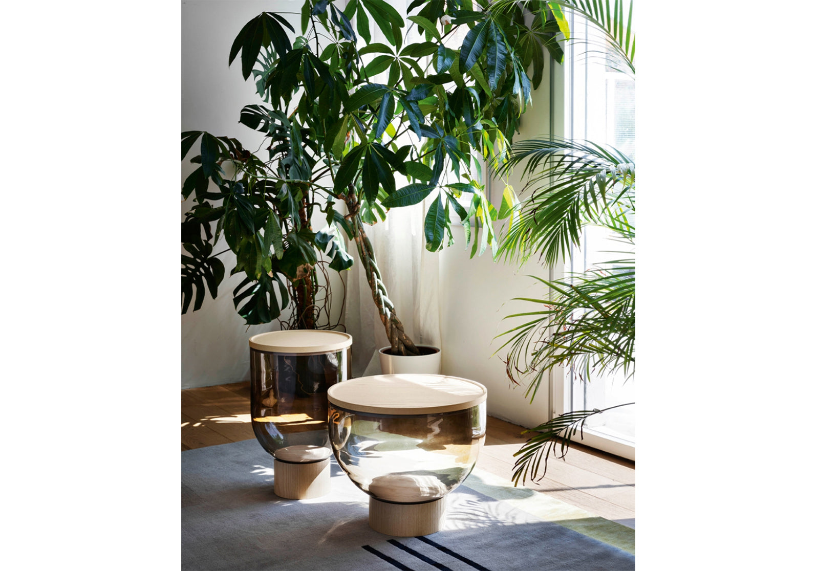 Mastea Coffee & Side Table