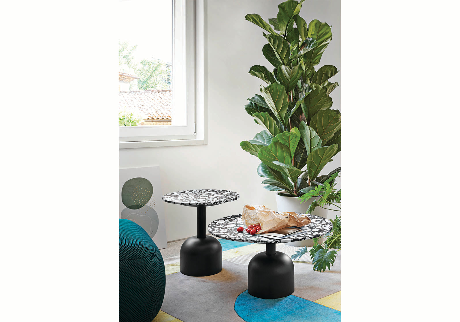 Illo Coffee And Side Table