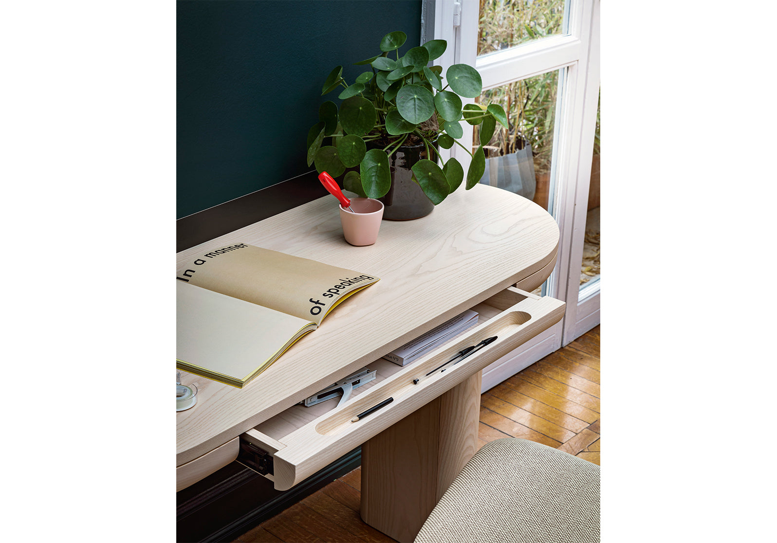 Jumbo Desk