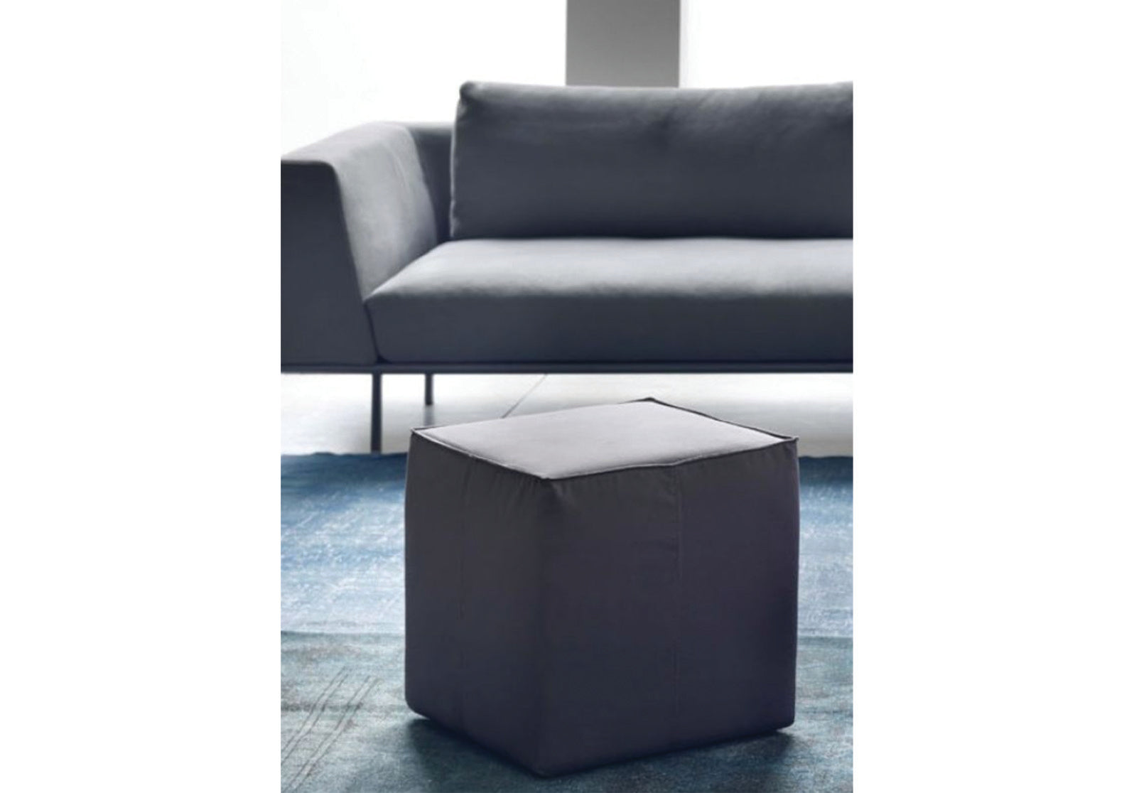 Uchi Ottoman / Pouf