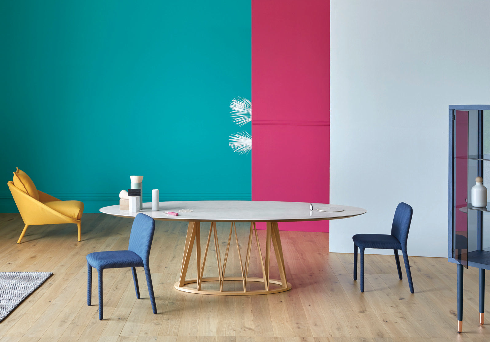 Acco Dining Table