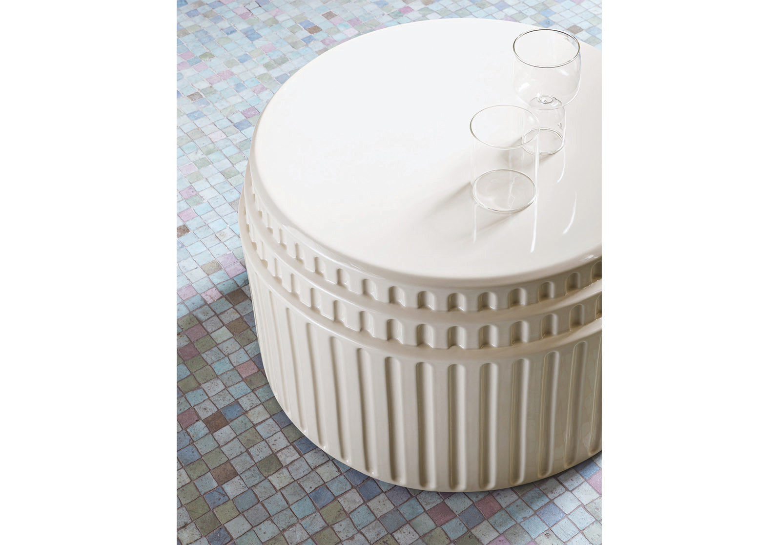 Kolos Coffee & Side Tables