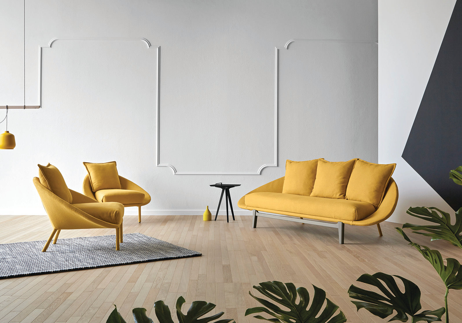 Lem Sofa