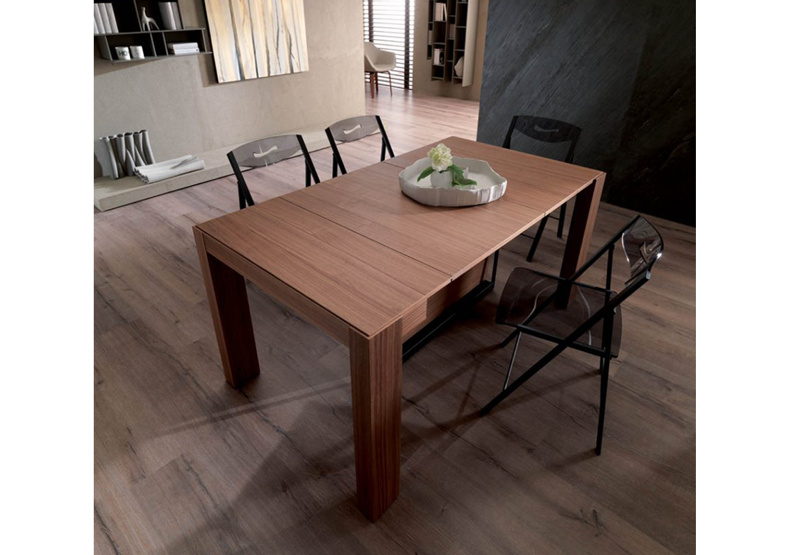 A4 Extendable Console