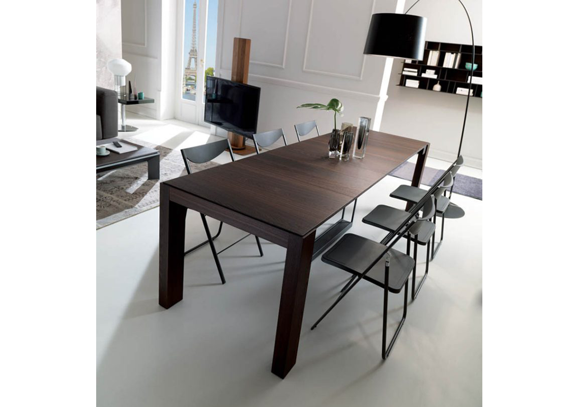 A4 Extendable Console