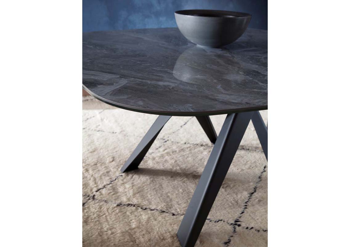 Bombo Fixed Dining Table