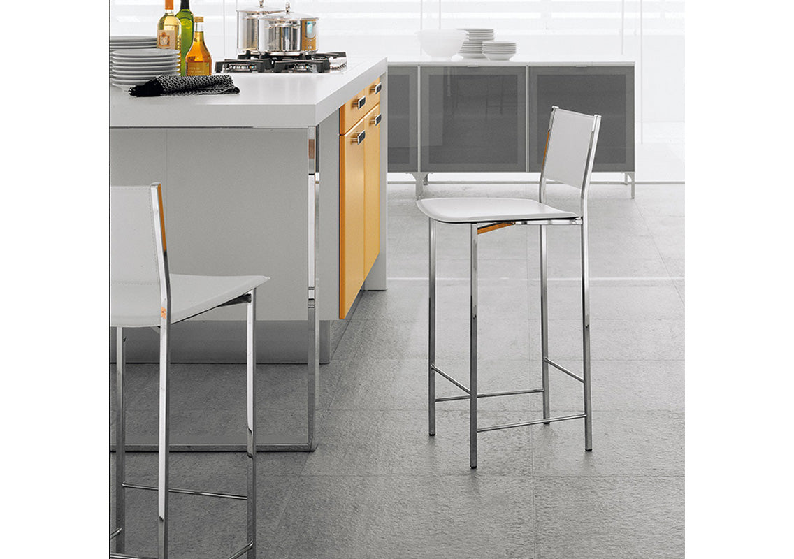 Alessio Stool