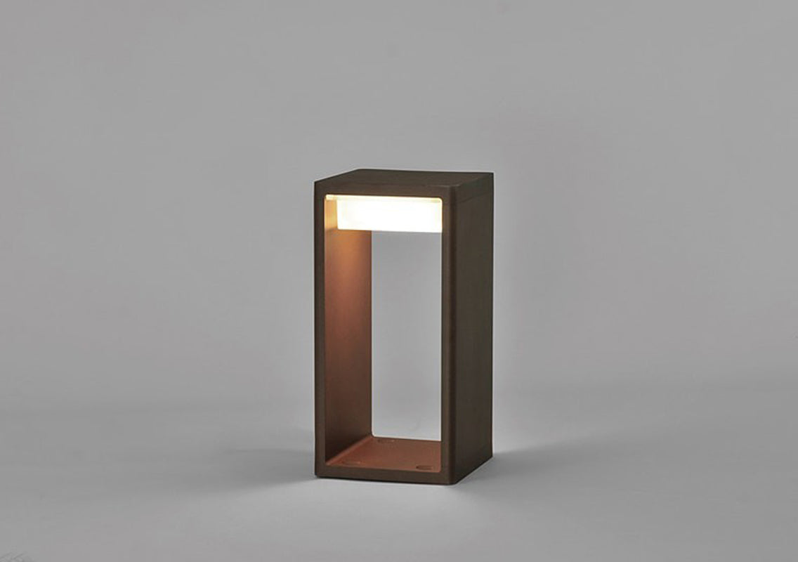 Frame S Outdoor Floor Lamp