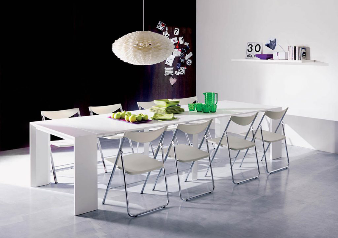 Golia Extendable Console