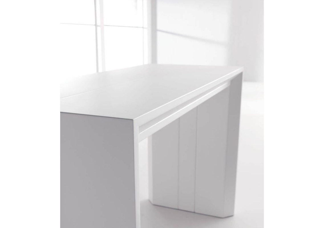 Golia Extendable Console