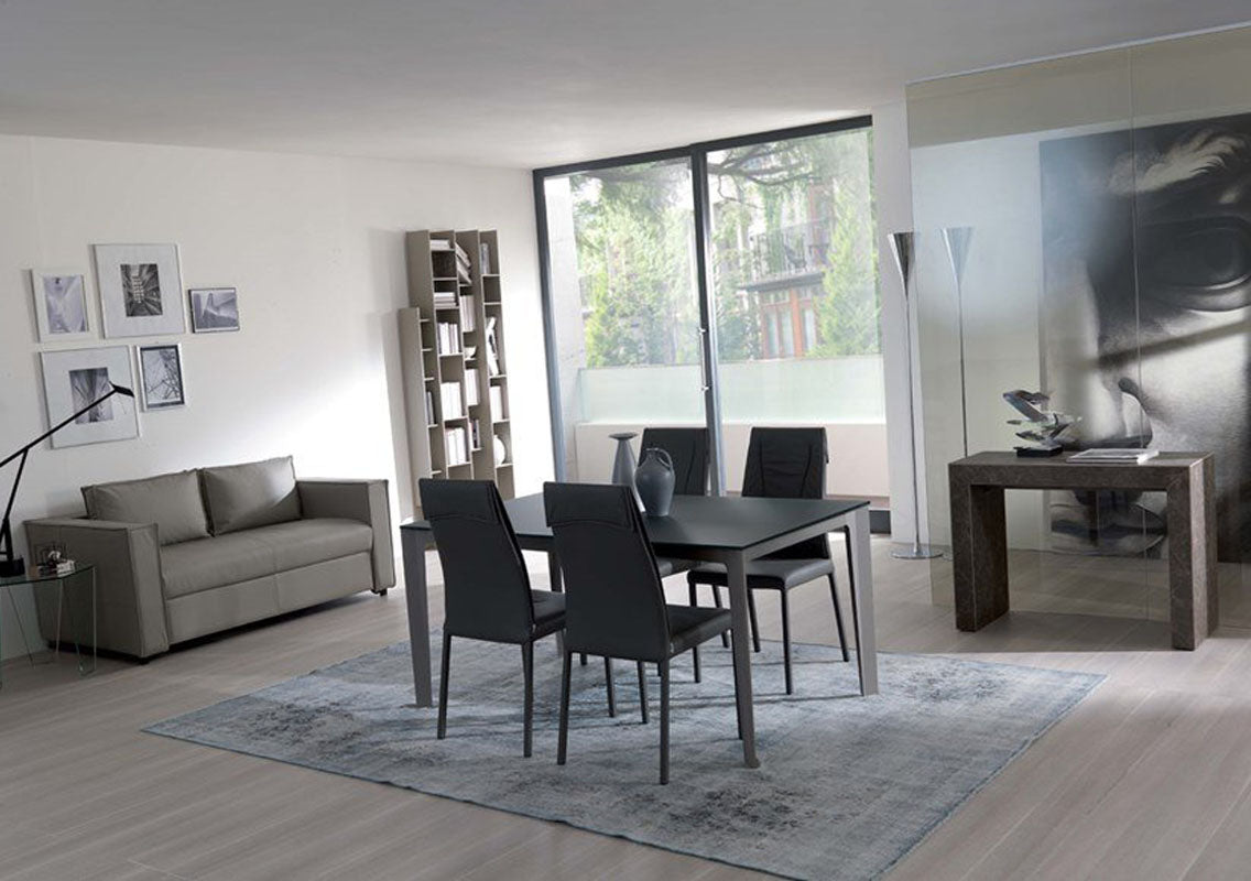 Luxy Upholstered Chair