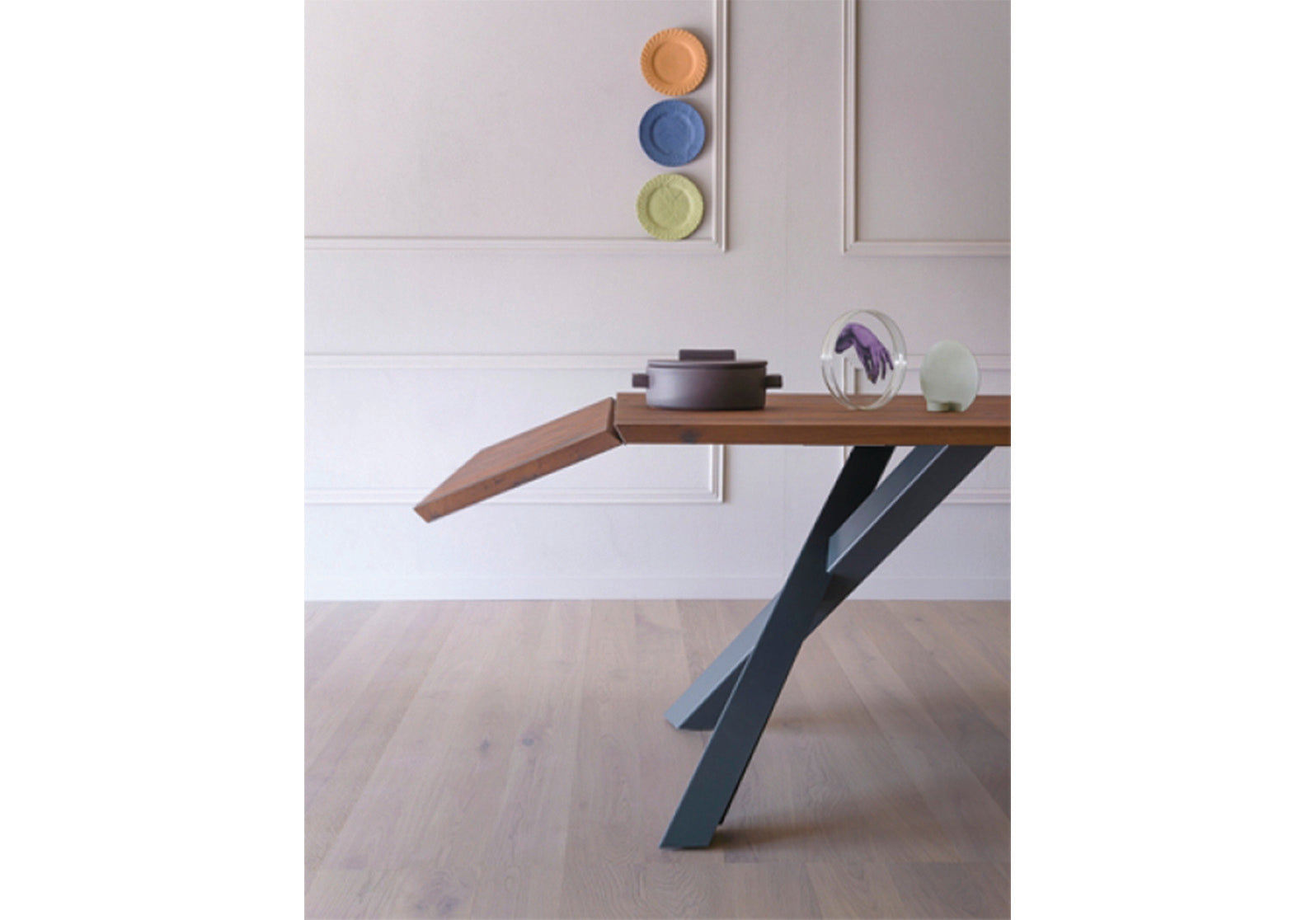 Gustave Plus Extendable Dining Table