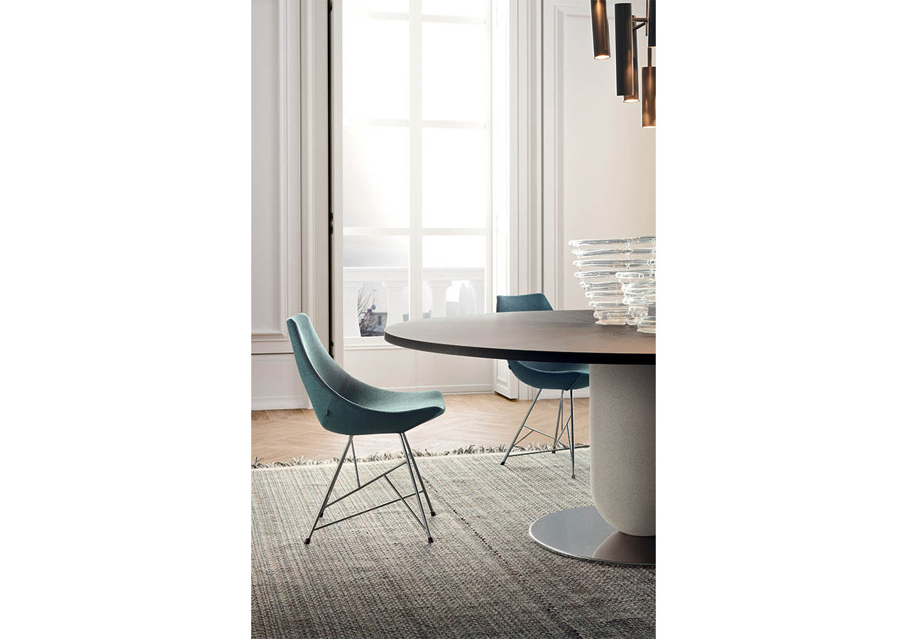 Gamma Padded Chair With Pylon Base