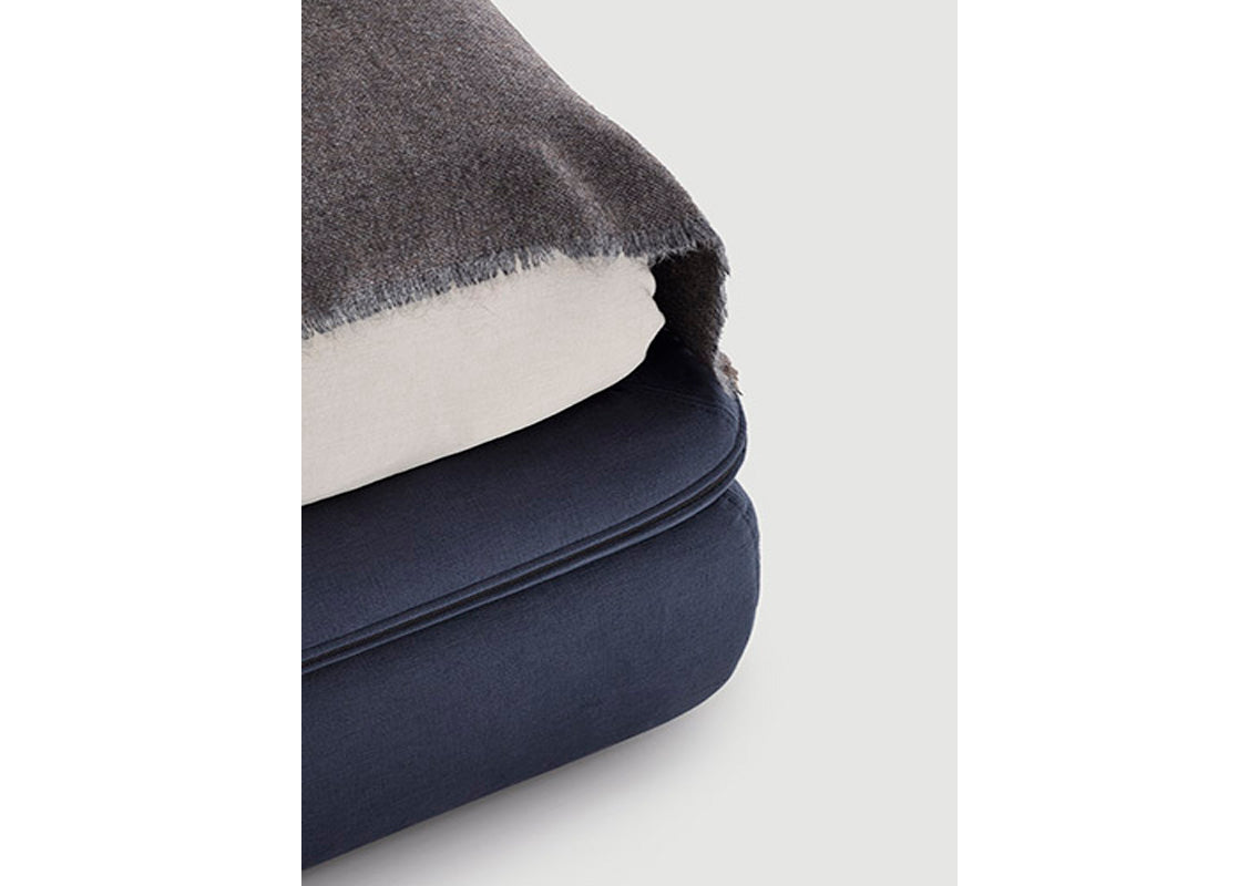 Domenica Bed With Tall Bedframe