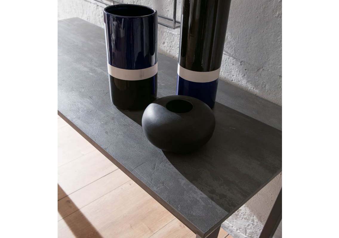 Voila Extendable Console