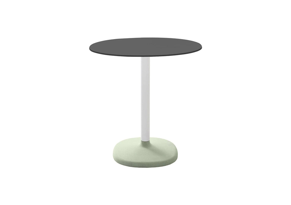 Fonda Round Table